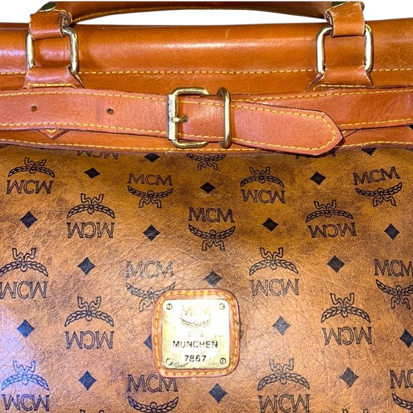 MCM Cognac Visetos Logo Weekender Bag with 2 Keys and COA - Picture 2 of 14